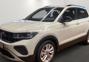 VW T-Cross 6.295 km 27.880 &euro; Düsseldorf 40233