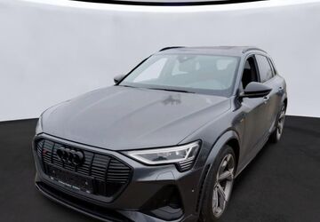 Audi e-tron 66.170 km 42.565 &euro; Hagen 58091