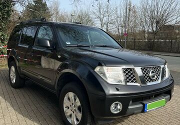 Nissan Pathfinder 292.000 km 3.999 &euro; Wuppertal 42289
