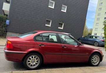 BMW 318 166.000 km 1.999 &euro; Wülfrath 42489