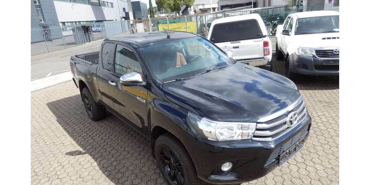 Toyota Hilux 102.890 km 33.300 &euro; Bergisch Gladbach 51469