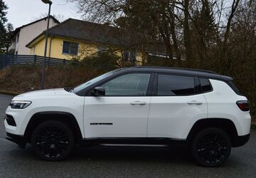 Jeep Compass 43.000 km 21.999 &euro; Wuppertal 42279