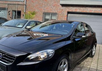 Volvo V40 156.000 km 9.999 &euro; Solingen 42651