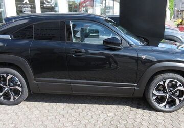 Mazda MX-30 2.257 km 25.999 &euro; Bergisch Gladbach 51465