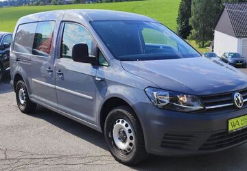 VW Caddy 124.746 km 13.995 &euro; Halver 58553