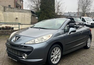 Peugeot 207 158.431 km 2.390 &euro; Düsseldorf 40597