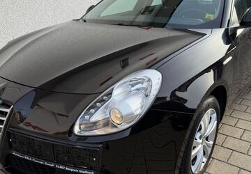Alfa Romeo Giulietta 121.928 km 6.990 &euro; Bergisch Gladbach 51467