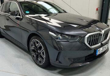 BMW i5 34.500 km 54.389 &euro; Haan 42781
