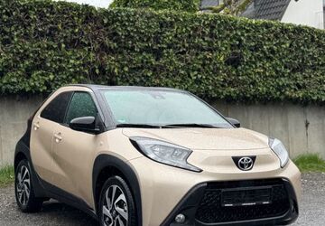 Toyota Aygo (X) 7.700 km 14.500 &euro; Solingen 42651