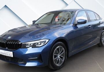 BMW 318 165.303 km 18.990 &euro; Düsseldorf 40231