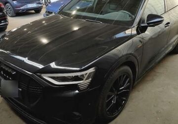 Audi e-tron 39.998 km 36.350 &euro; Hagen 58091