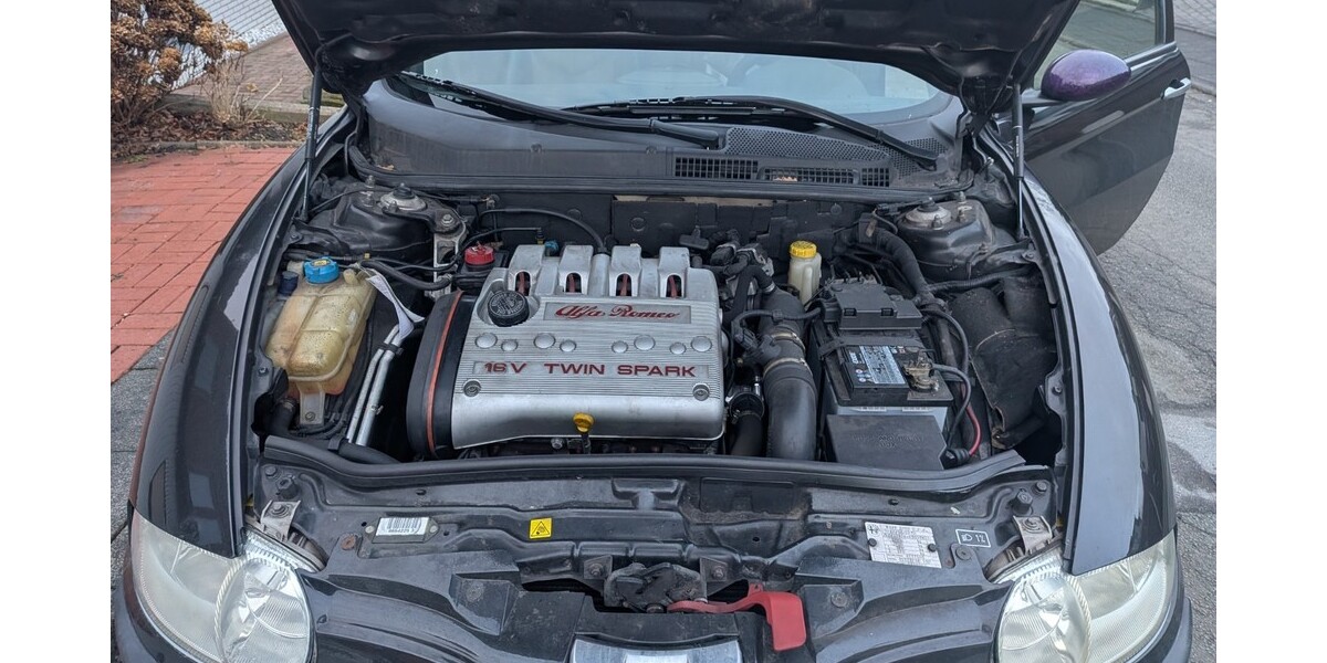 Alfa Romeo 147 145.000 km 2.500 &euro; Hagen 58095