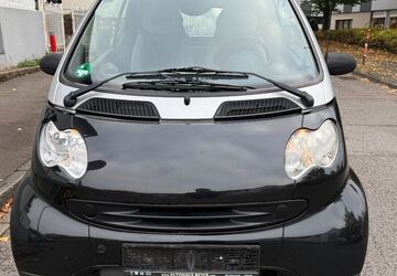 Smart ForTwo 218.090 km 2.990 &euro; Leverkusen 51375