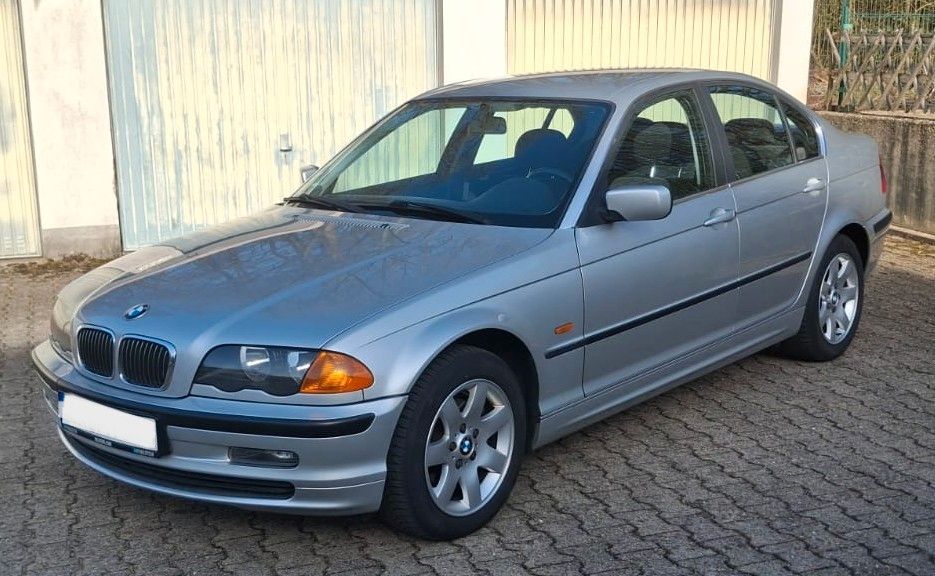 BMW 320 200.000 km 5.100 &euro; Sprockhövel 45549