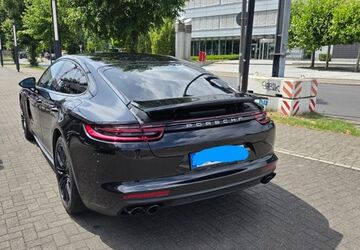 Porsche Panamera 243.250 km 43.000 &euro; Düsseldorf 40472