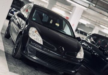 Renault Clio 204.000 km 850 &euro; Hagen 58091