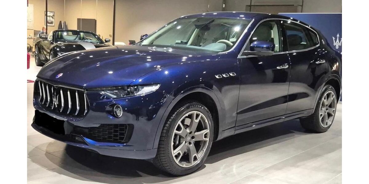Maserati Levante 230.450 km 24.800 &euro; Hilden 40721