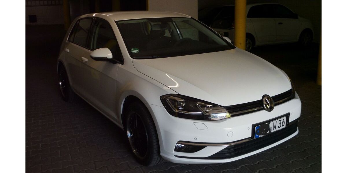 VW Golf 39.800 km 15.999 &euro; Remscheid 42853