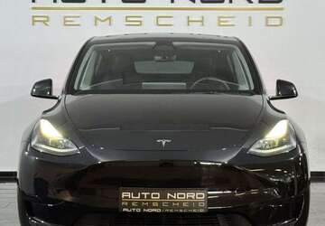 Tesla Model Y 64.000 km 32.990 &euro; Remscheid 42897
