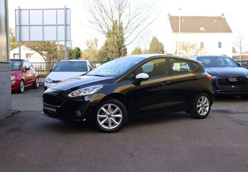 Ford Fiesta 74.288 km 9.990 &euro; Leverkusen 51373