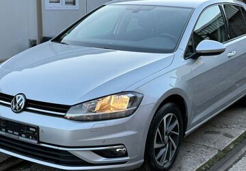 VW Golf 98.000 km 12.900 &euro; Hattingen 45525