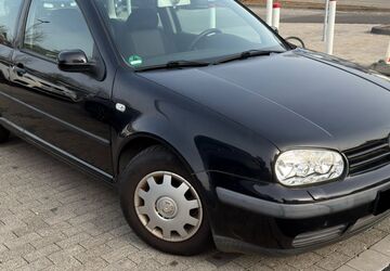 VW Golf 59.000 km 4.500 &euro; Remscheid 42853