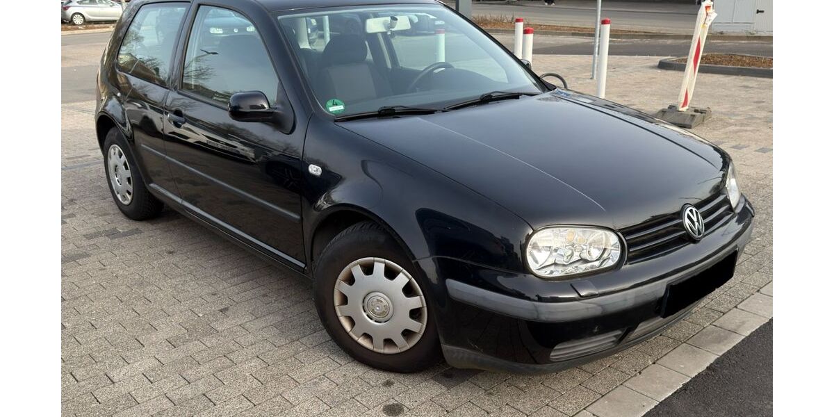 VW Golf 59.000 km 4.500 &euro; Remscheid 42853