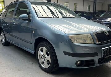 Skoda Fabia 126.000 km 1.600 &euro; Velbert 42551