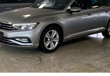 VW Passat Variant 37.200 km 32.985 &euro; Wuppertal 42329