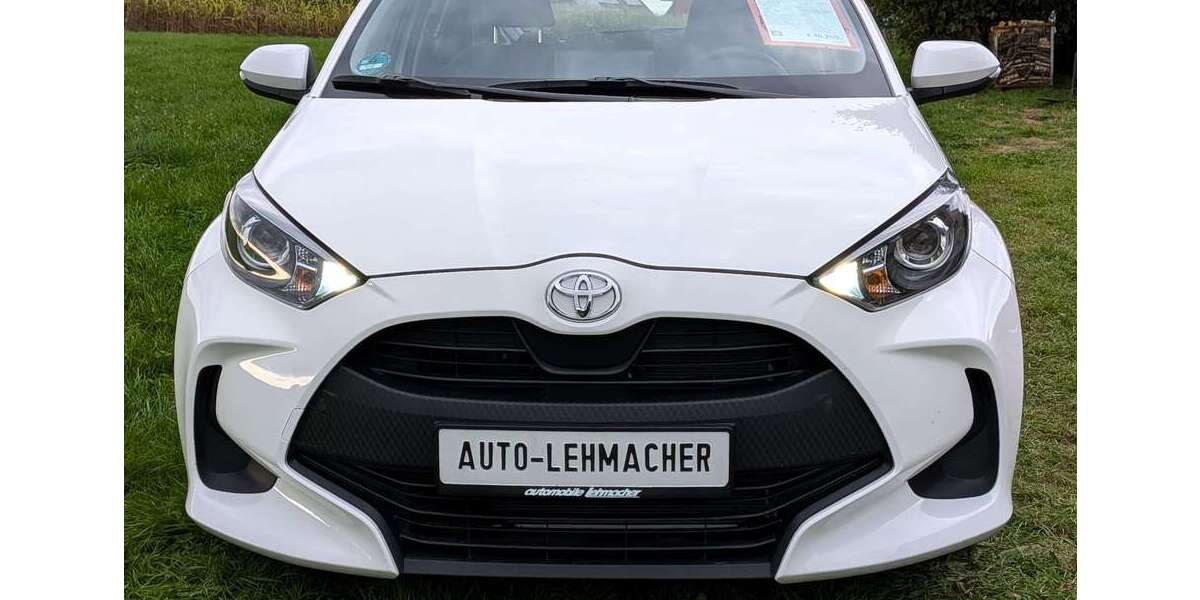 Toyota Yaris 3.890 km 16.290 &euro; Halver 58553