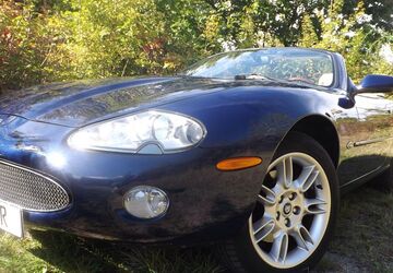 Jaguar XK8 136.000 km 17.500 &euro; Mettmann 40822