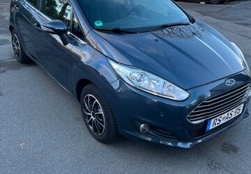 Ford Fiesta 91.500 km 7.990 &euro; Remscheid 42855