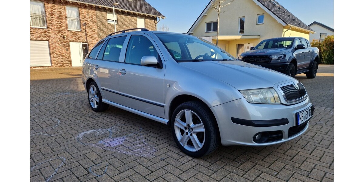 Skoda Fabia 389.000 km 1.580 &euro; Dormagen 41539