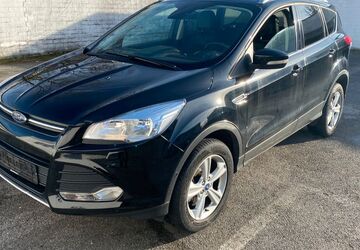 Ford Kuga 132.000 km 9.999 &euro; Monheim 40789