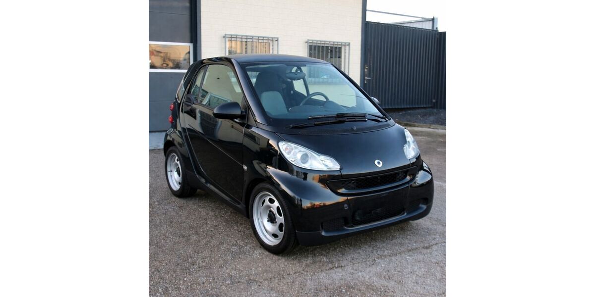 Smart ForTwo 92.240 km 3.900 &euro; Leverkusen 51377