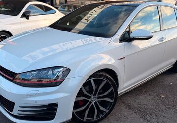 VW Golf 92.118 km 18.799 &euro; Remscheid 42853