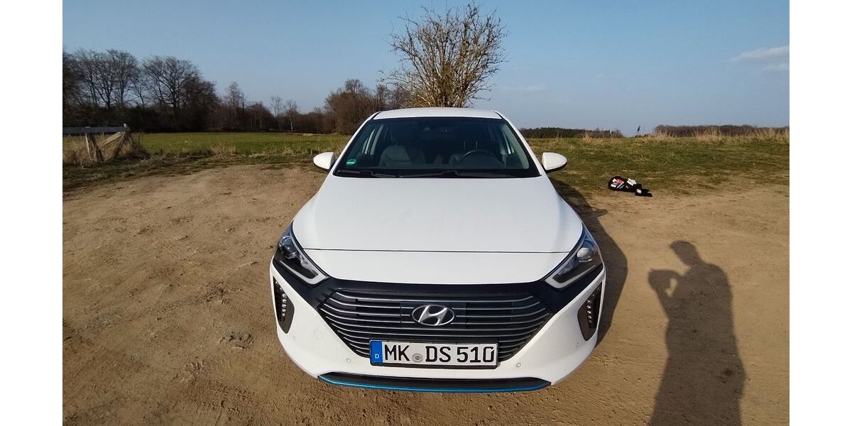 Hyundai IONIQ 75.650 km 13.500 &euro; Halver 58553