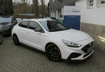 Hyundai i30 16.822 km 33.490 &euro; Wuppertal 42109