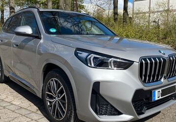BMW X1 10.498 km 45.900 &euro; Düsseldorf 40593