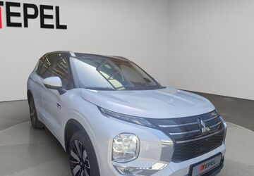 Mitsubishi Plug-in Hybrid Outlander 3.000 km 50.490 &euro; Wuppertal 42117