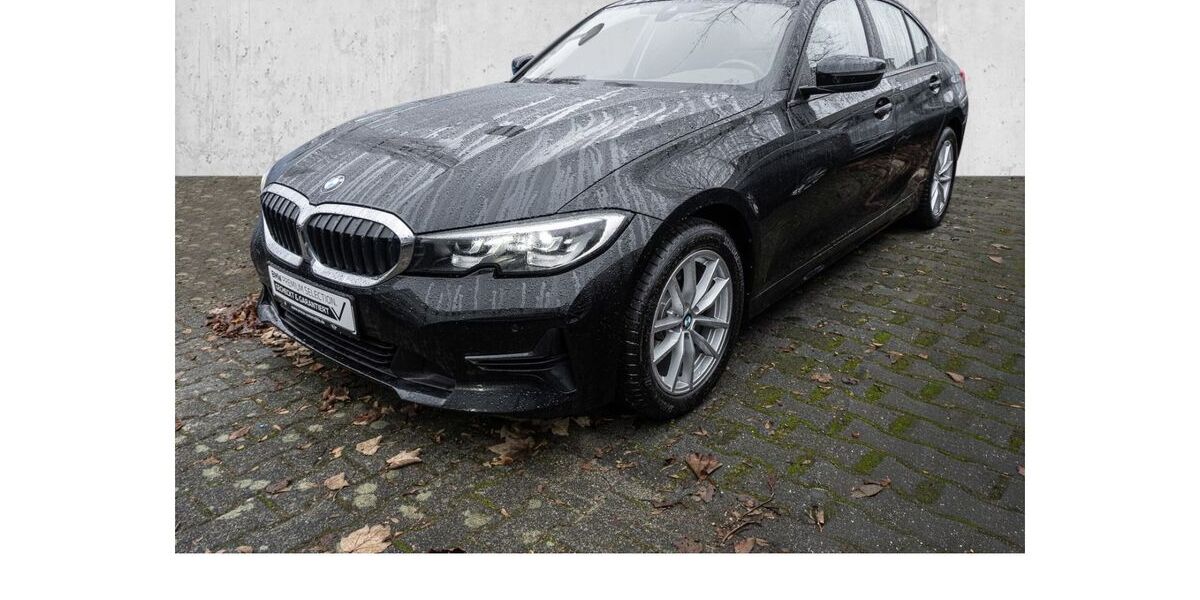 BMW 320 81.158 km 27.000 &euro; Mettmann 40822