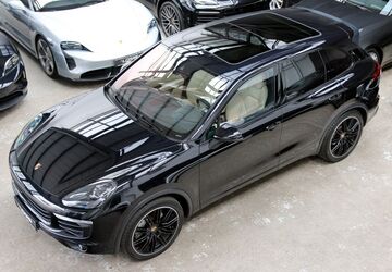 Porsche Cayenne 164.232 km 38.990 &euro; Düsseldorf 40237