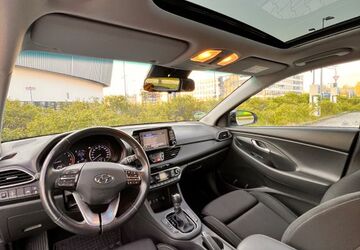 Hyundai i30 50.000 km 15.000 &euro; Düsseldorf 40212