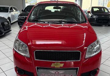 Chevrolet Aveo 90.000 km 2.900 &euro; Leverkusen 51371