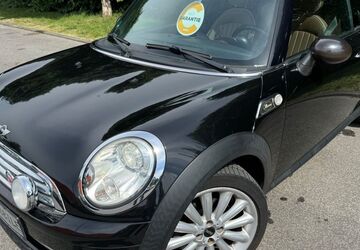 Mini Cooper 131.000 km 5.999 &euro; Düsseldorf 40231