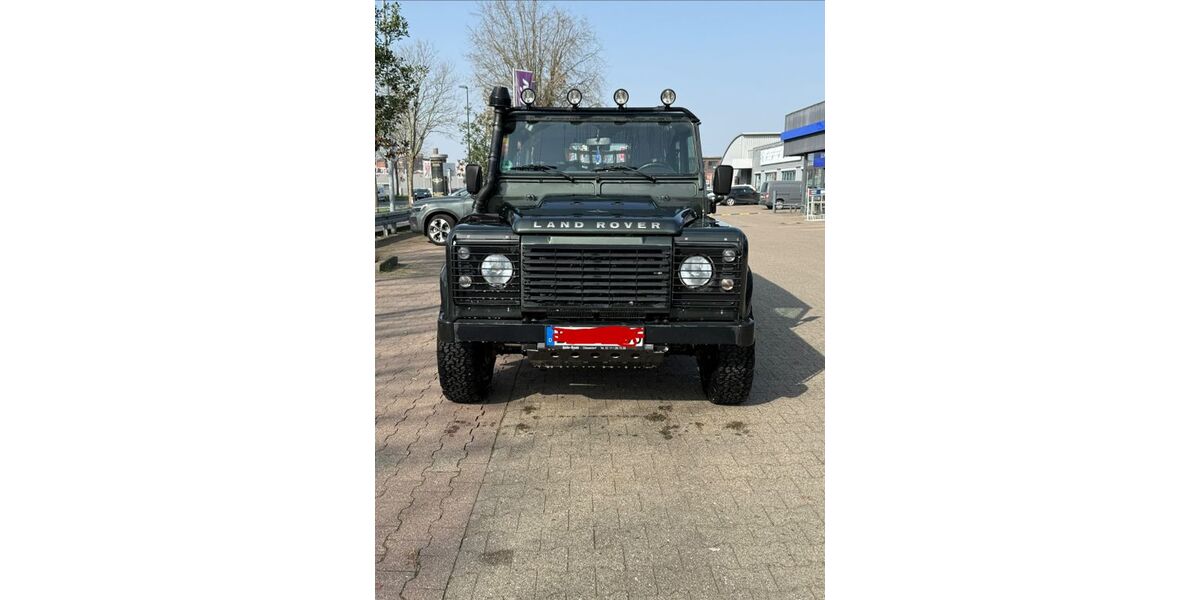 Land Rover Defender 212.000 km 35.000 &euro; Düsseldorf 40629
