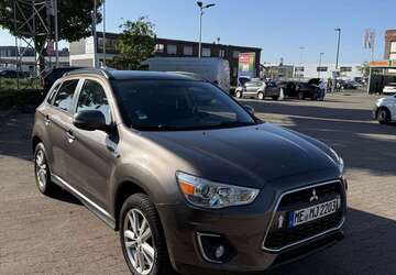 Mitsubishi ASX 195.000 km 8.000 &euro; Düsseldorf 40235