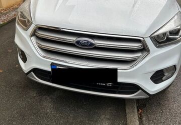 Ford Kuga 90.000 km 13.900 &euro; Gevelsberg 58285