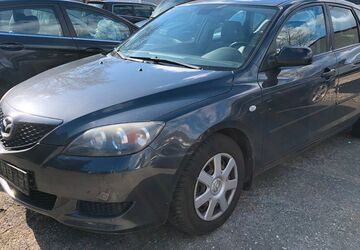 Mazda 3 322.765 km 990 &euro; Düsseldorf 40231