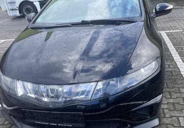 Honda Civic 78.000 km 5.600 &euro; Remscheid 42853